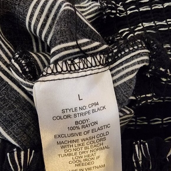 Ci Sono Black & White Stripe Wide Leg Pants – Smocked Waist – Size L - Picture 11 of 11